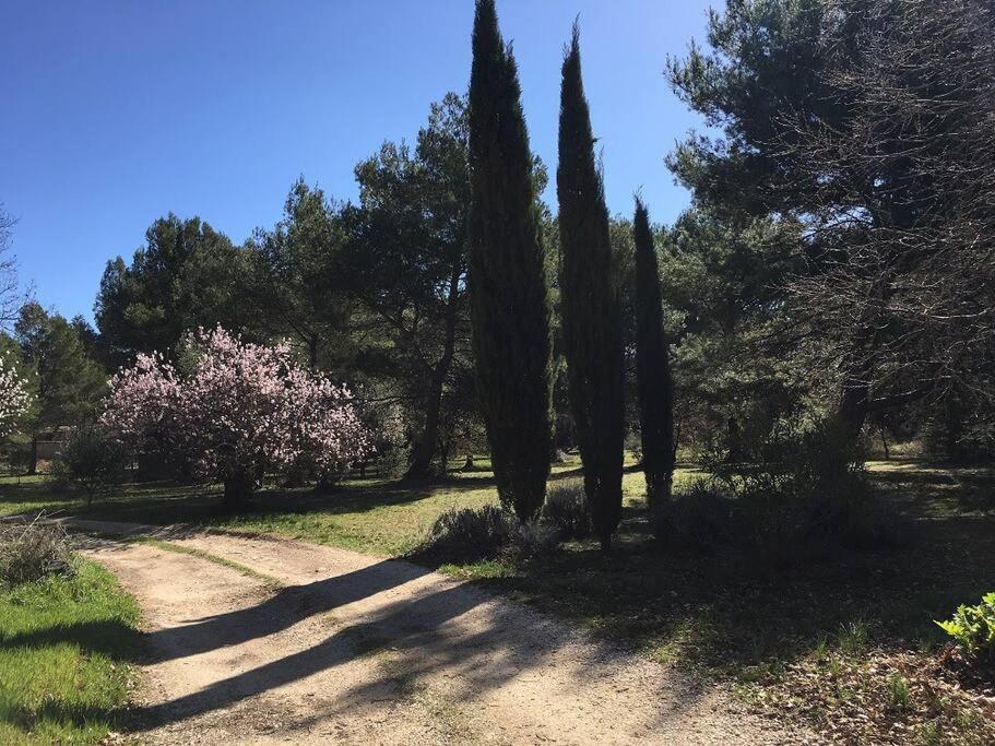 Le Domaine De Gaia Lejlighed Aix-en-Provence Eksteriør billede